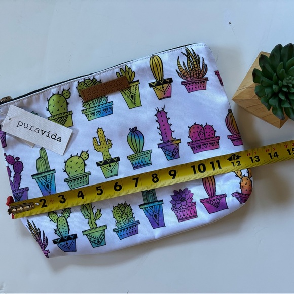 PuraVida LG Cactus Zipper Cosmetic Bag - Picture 5 of 5